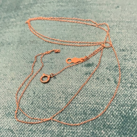 10k gold delicate curb chain - 20” long - Picture 1 of 5
